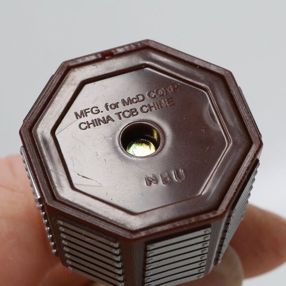 Vintage 2003 McDonald's NHL Trophies Hart Trophy Hokey Collectable Complete - Picture 5 of 9